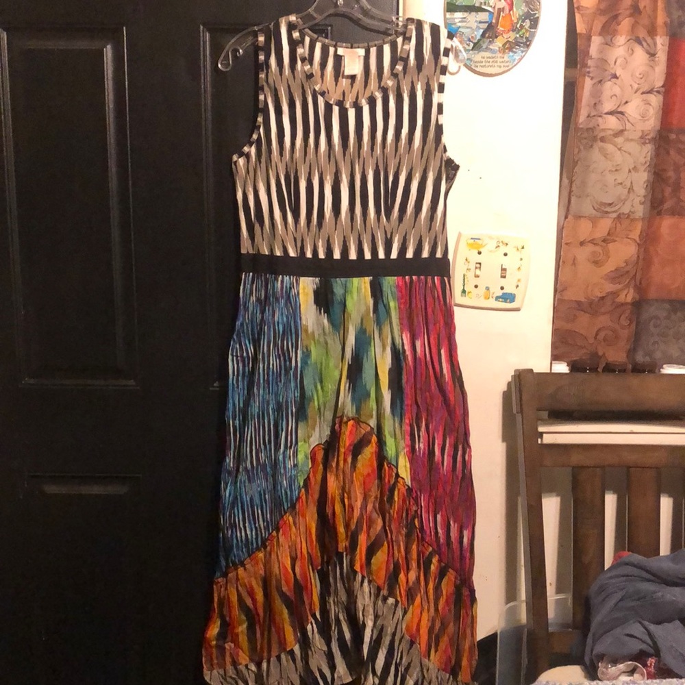 Klozlyne Sleevless Multi Color Long Dress